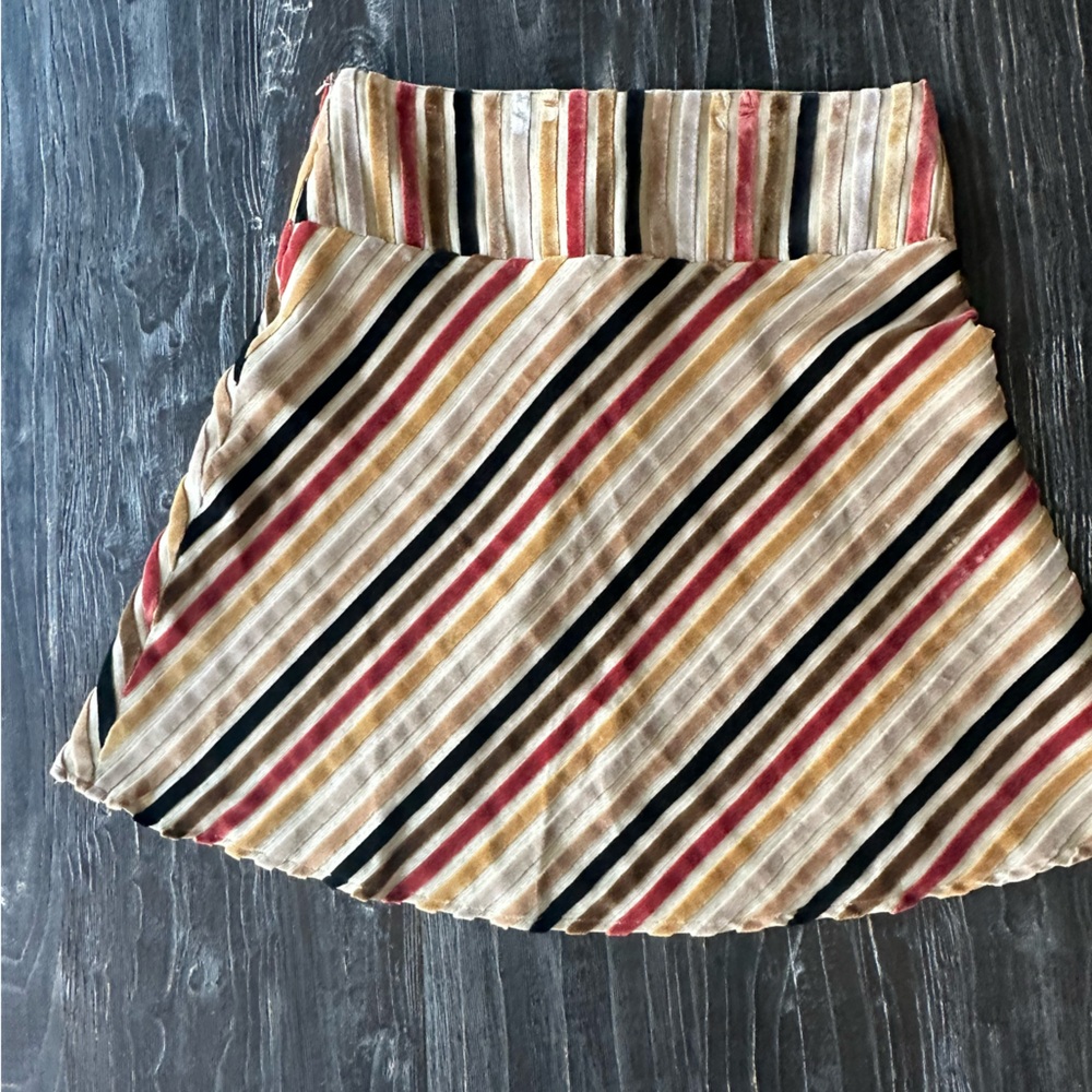 Custom made velvet a-line skirt, fits like a 4-6